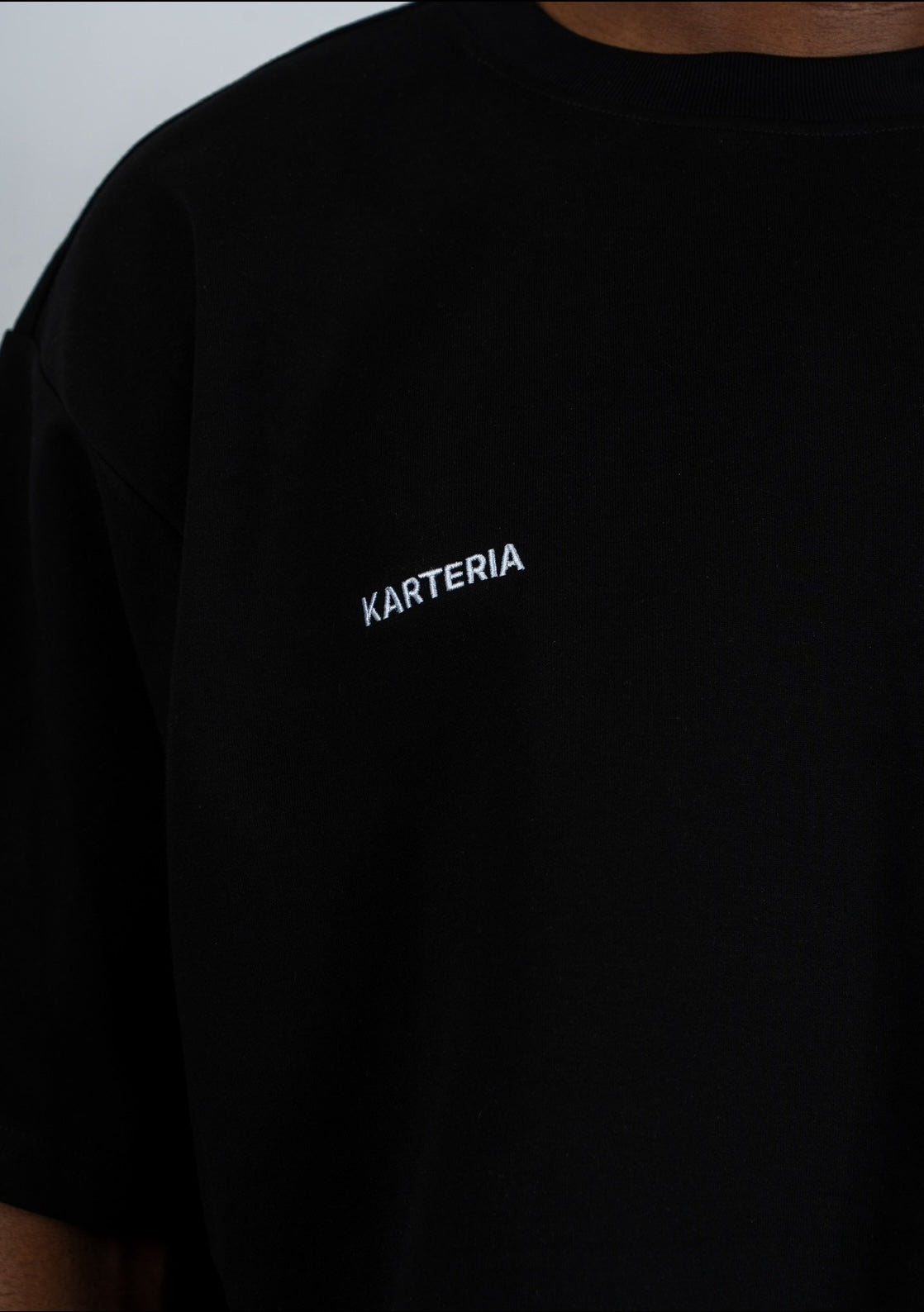 'ONLY JESUS' - H12:2 BLACK